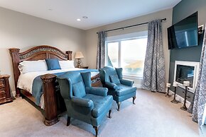 Blue Horizon Mountain Retreat B&B