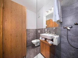 Modern Apartment in Neukirchen