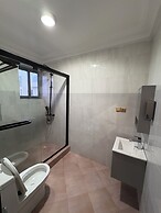 Ridgeway Apartments