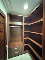 Ridgeway Apartments