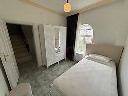 Mete 3 Villa