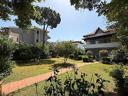 Mete 3 Villa İçmeler Weekly Daily Rentals