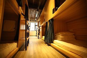 Lijiang Desti Youth Park Hostel