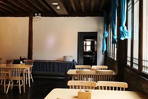 Lijiang Desti Youth Park Hostel