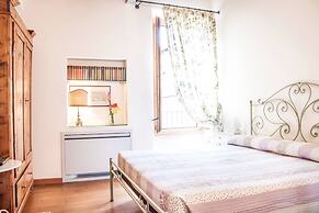 Alla torre del barbarossa B&B Foresteria
