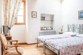 Alla torre del barbarossa B&B Foresteria