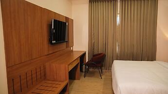 Hotel M7 Plaza