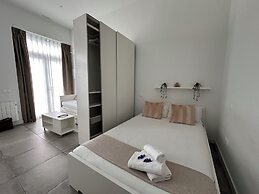 Apartamentos Avenida América