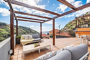 Quinta do Checa by Homie