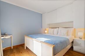 Quinta do Checa by Homie