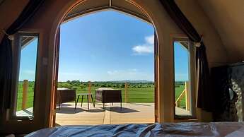 Shortgrass Resort