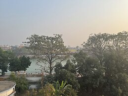 Hotel Suraj By T And M Hotels