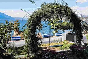 Dali Sky & Erhai Sea View Holiday Inn