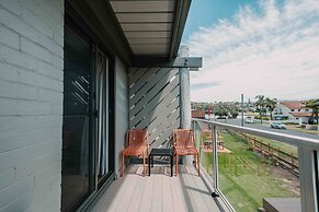 The Black Dolphin Motel