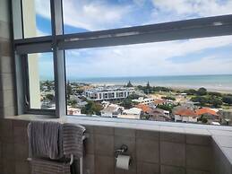 U Suites at The Links