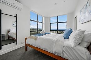 U Suites at The Links