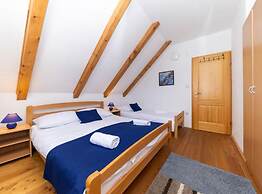 Lovinac Spa by Režek