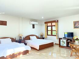 Golden Cupids Hotel