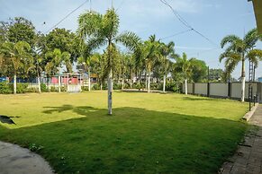 Hotel Srushti Regency