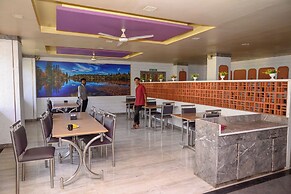 Hotel Srushti Regency