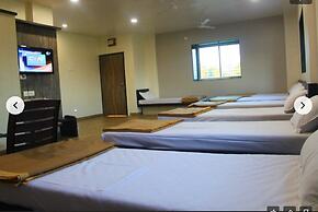 Hotel Srushti Regency