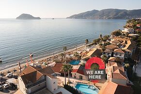 Manthos Beachfront Apartments