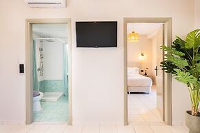 Manthos Beachfront Apartments