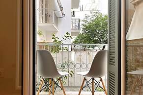 Modern Cozy Apartment