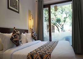 The Whispering Oaks Corbett