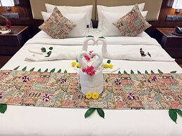Sanrose Retreat