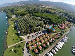 Mobile Home in Sarazena in Einem Ferienpark