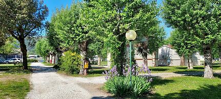 Mobile Home in Sarazena in Einem Ferienpark