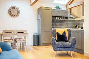 Beautiful 2 Bedroom Barn in Cerney Wick