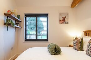 Beautiful 2 Bedroom Barn in Cerney Wick