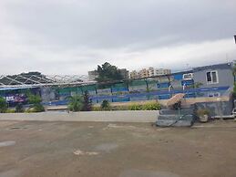 HIMALAYA POOL & RESORT