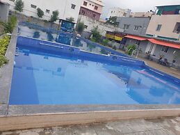 HIMALAYA POOL & RESORT