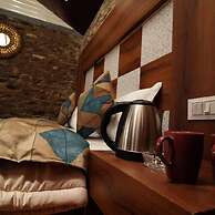 Hadley Inn Cottages Chail