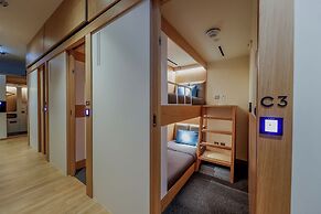 Sleepover Doha North Node - Gate C40