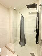 Orange Central Suites