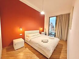 Orange Central Suites