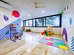 Modern Retreat near Aldea Zama