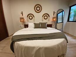 Chic Retreat with Wellness Amenities