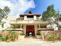 Chic Retreat with Wellness Amenities