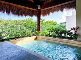 Chic Retreat with Wellness Amenities