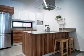 Lunada Bright Stay with Rooftop
