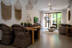 Lunada Bright Stay with Rooftop