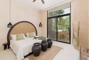 Manor Spacious Aldea Zama Retreat