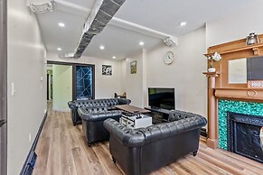 Spacious Home in Troy