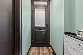 Spacious Home in Troy