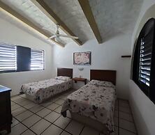 Mar y Cocos Hotel & Villas